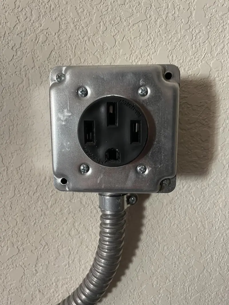 NEMA 14-50 outlet installed for Electrical Panel Upgrade in Cleves